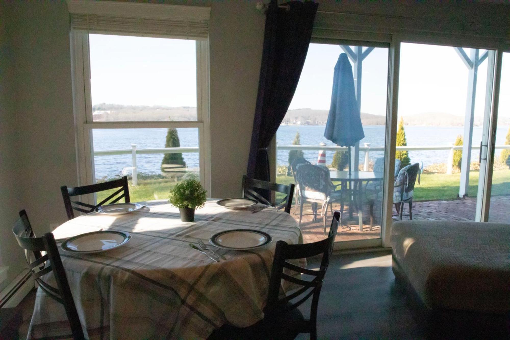 Waterfront Home With A View Groton Eksteriør billede